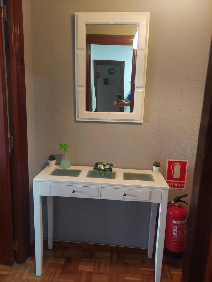 ריבאדסלה Apartamento Gran Via מראה חיצוני תמונה