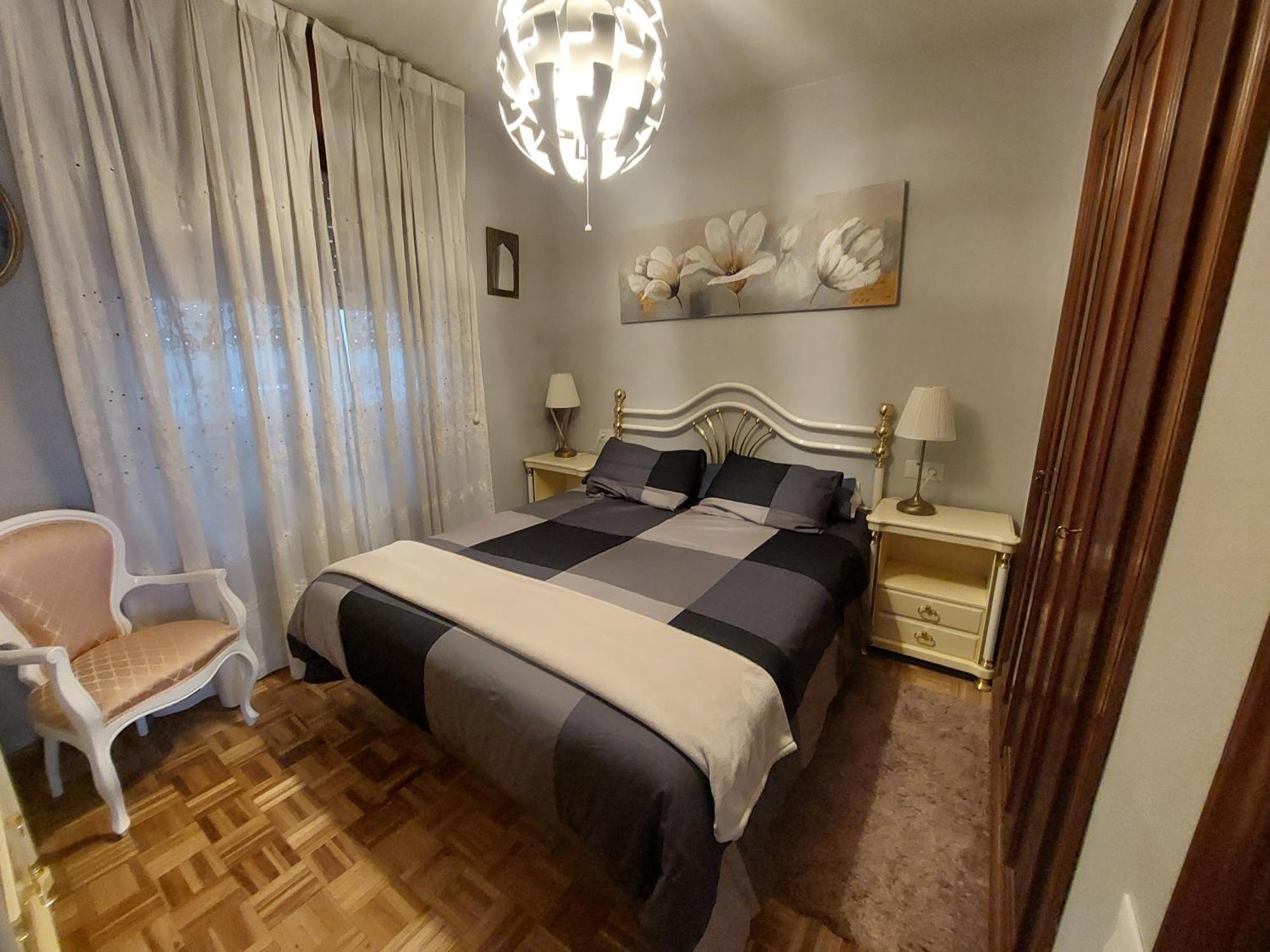 ריבאדסלה Apartamento Gran Via מראה חיצוני תמונה