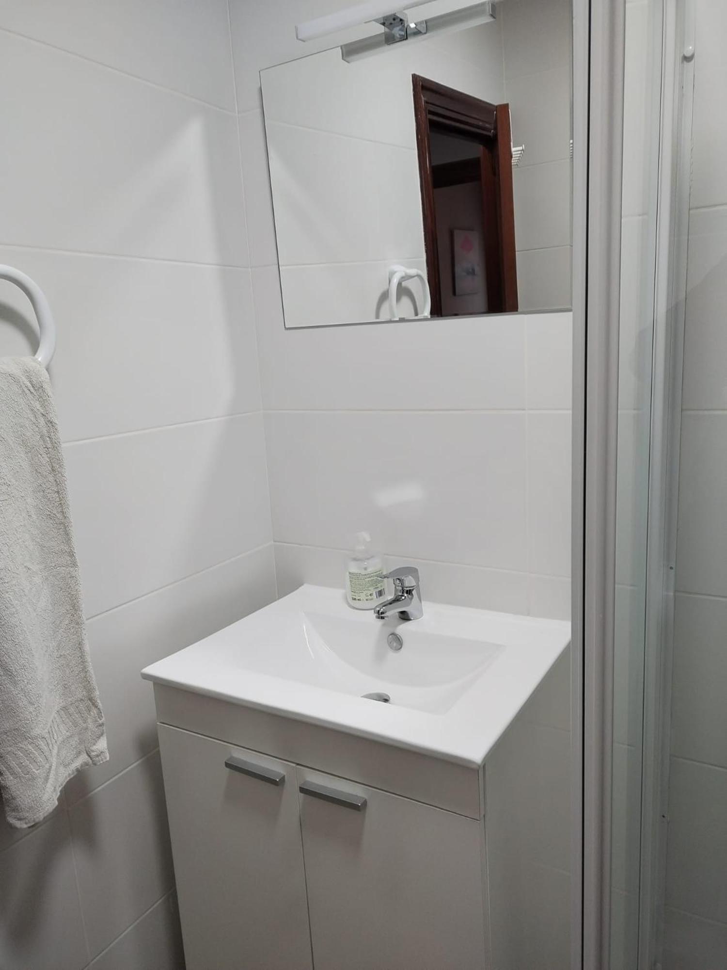 ריבאדסלה Apartamento Gran Via מראה חיצוני תמונה