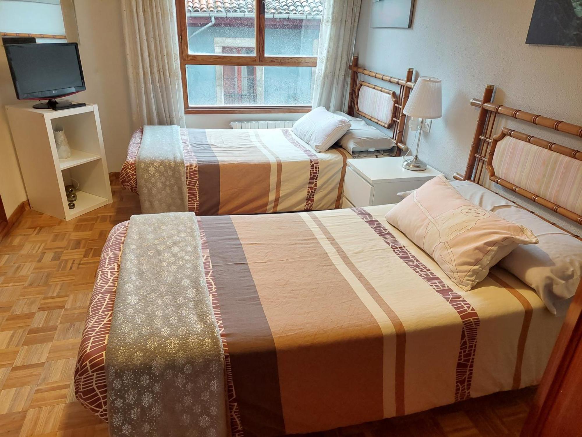 ריבאדסלה Apartamento Gran Via מראה חיצוני תמונה